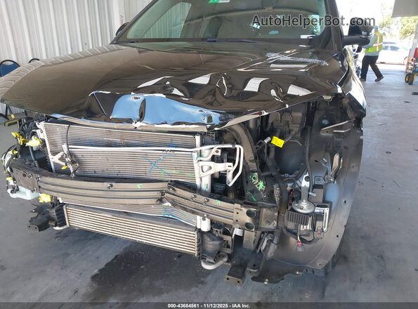 KL79MPSL1NB027745 2022 CHEVROLET TRAILBLAZER Black Widok z przodu
