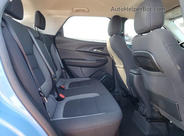 KL79MPSL9RB086340 2024 CHEVROLET TRAILBLAZER Blue Вид задньої частини салону