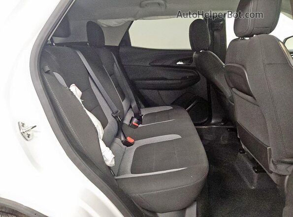 KL79MPSP4SB168100 2025 CHEVROLET TRAILBLAZER Белый Вид задней части салона