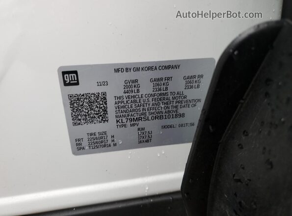 KL79MRSL0RB101898 2024 CHEVROLET TRAILBLAZER Белый Вид подкапотного пространства