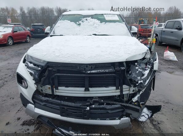 KL79MRSL9NB031487 2022 CHEVROLET TRAILBLAZER Белый Вид щитка приборов