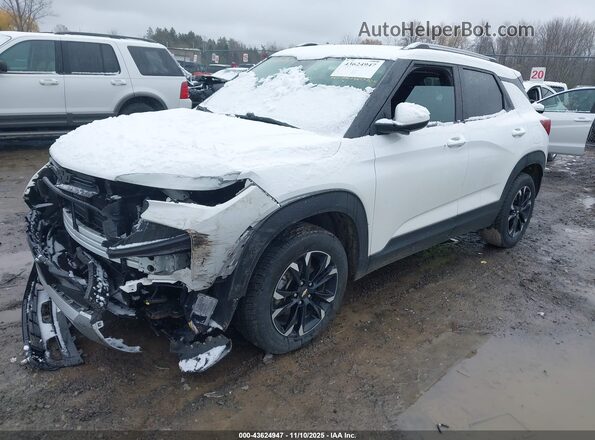 KL79MRSL9NB031487 2022 CHEVROLET TRAILBLAZER Белый Передняя левая четверть