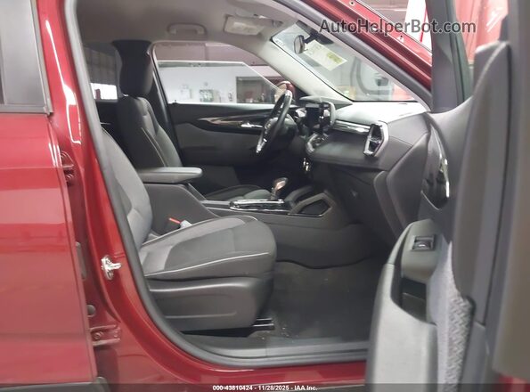 KL79MRSL9RB145382 2024 CHEVROLET TRAILBLAZER Maroon Front interior view