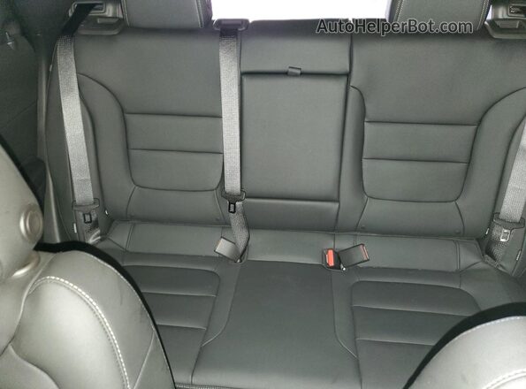 KL79MSSL2NB134094 2022 CHEVROLET TRAILBLAZER White Rear seats view