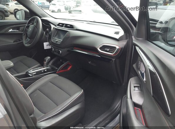 KL79MTSL9NB025945 2022 CHEVROLET TRAILBLAZER Gray Widok wnętrza z przodu