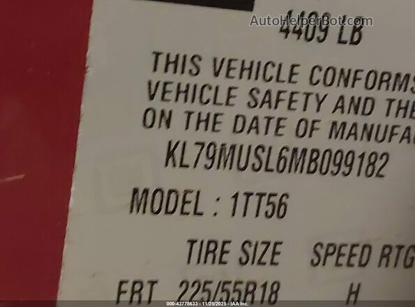 KL79MUSL6MB099182 2021 CHEVROLET TRAILBLAZER Burgundy Engine compartment view