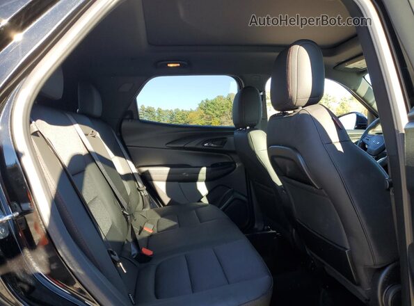 KL79MUSL8NB024582 2022 CHEVROLET TRAILBLAZER Black Widok wnętrza z tyłu