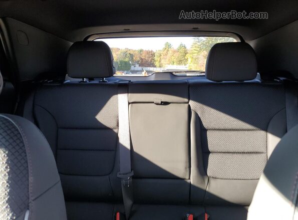 KL79MUSL8NB024582 2022 CHEVROLET TRAILBLAZER Black Widok tylnych siedzeń