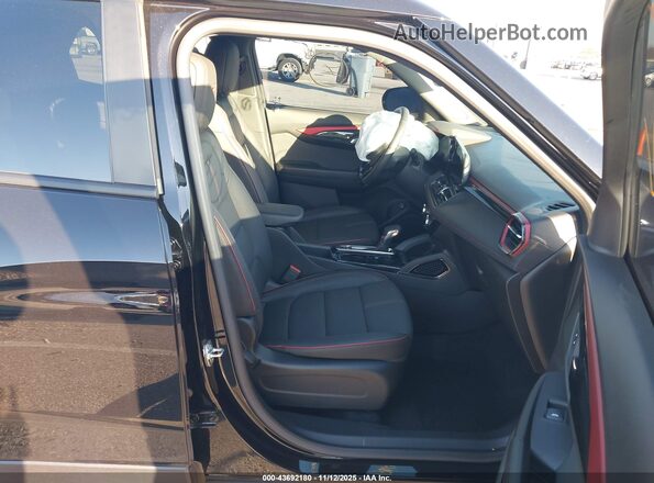 KL79MUSL8RB173774 2024 CHEVROLET TRAILBLAZER Черный Вид салона спереди