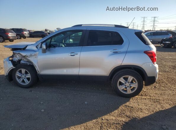 KL7CJLSB3JB558356 2018 CHEVROLET TRAX Silver 