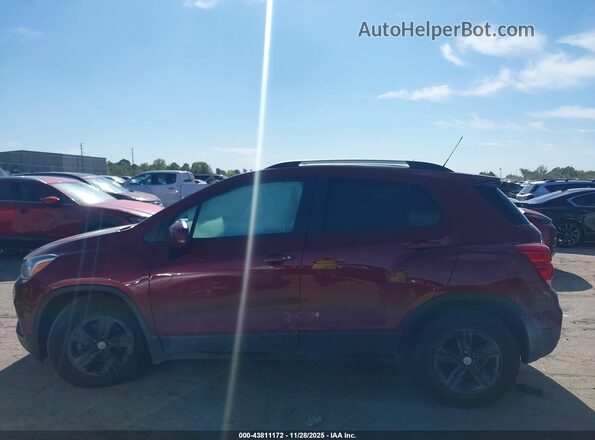 KL7CJLSM9NB561995 2022 CHEVROLET TRAX Red Widok wnętrza 360 stopni