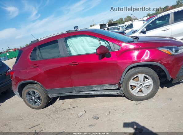 KL7CJLSM9NB561995 2022 CHEVROLET TRAX Red Widok wnętrza z tyłu