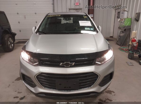 KL7CJNSB2MB301799 2021 CHEVROLET TRAX Gray Vista del cuadro de instrumentos