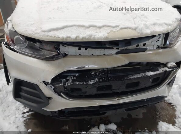 KL7CJPSB7KB807315 2019 CHEVROLET TRAX White Front view