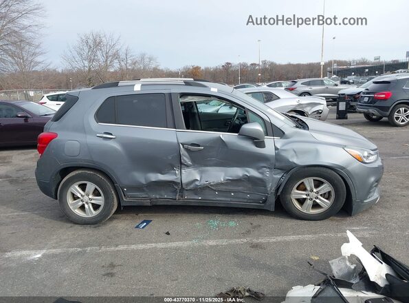 KL7CJPSB8KB810692 2019 CHEVROLET TRAX Серый Вид задней части салона