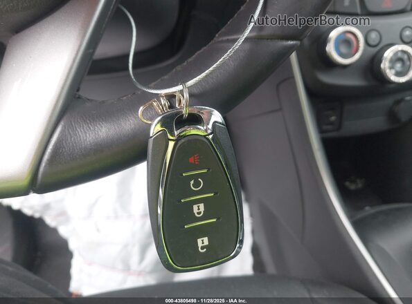KL7CJPSM0NB528679 2022 CHEVROLET TRAX Blue წინა პანელის ხედი