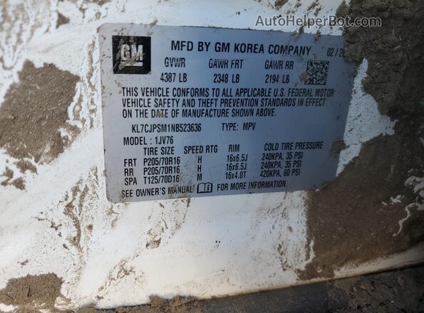 KL7CJPSM1NB523636 2022 CHEVROLET TRAX White 360 interior view