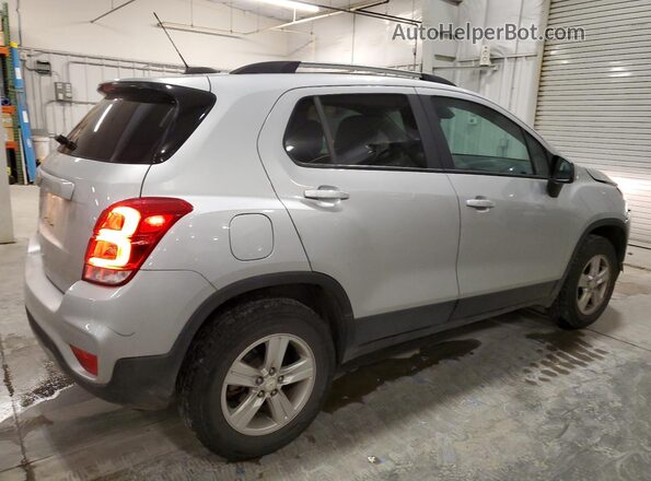 KL7CJPSM1NB525211 2022 CHEVROLET TRAX Silver Задня права чверть