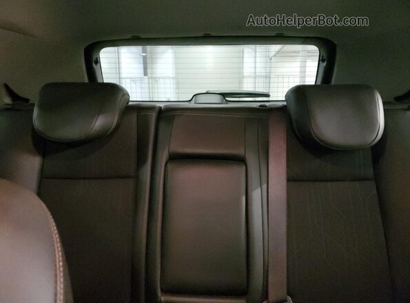 KL7CJPSM1NB525211 2022 CHEVROLET TRAX Silver Вид задніх сидінь