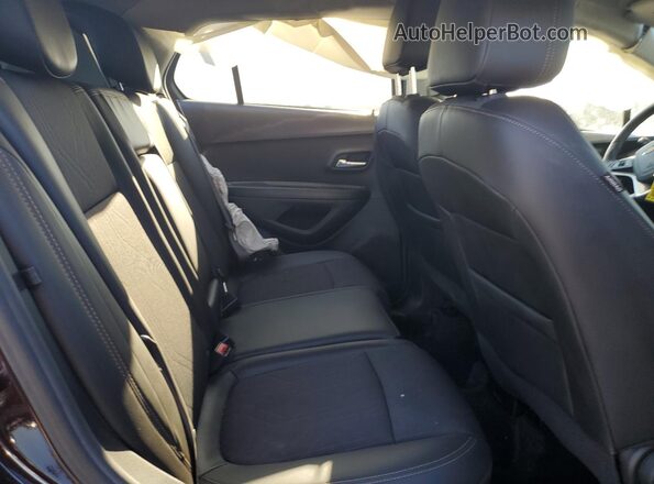 KL7CJPSM3NB518874 2022 CHEVROLET TRAX Бордовый Вид задних сидений