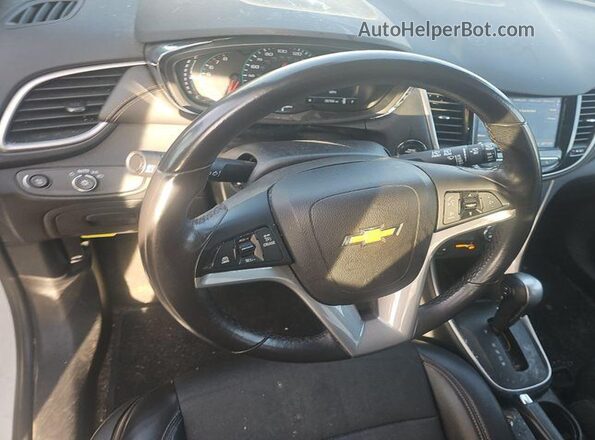 KL7CJPSM6NB519792 2022 CHEVROLET TRAX  Front left