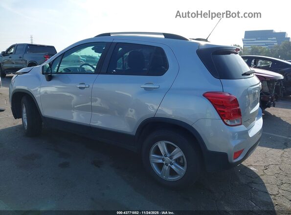 KL7CJPSM7NB523687 2022 CHEVROLET TRAX Серебряный Задняя левая четверть