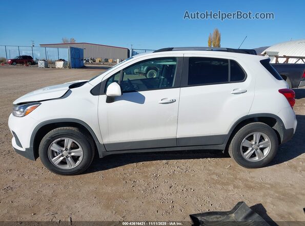 KL7CJPSM8NB569481 2022 CHEVROLET TRAX White Vista interior de 360 grados