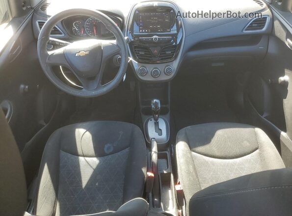 KL8CB6SA2LC424372 2020 CHEVROLET SPARK White Vista del salpicadero