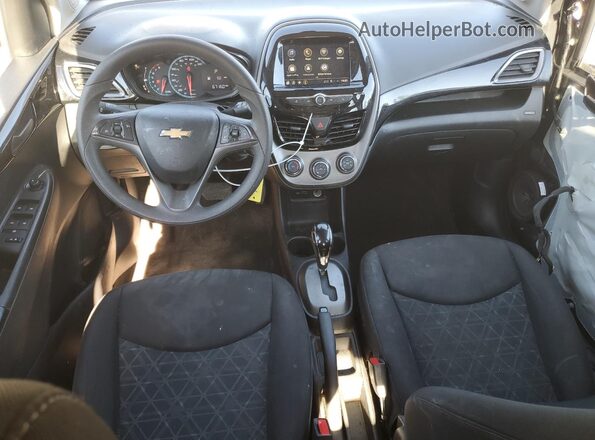 KL8CD6SA1NC013283 2022 CHEVROLET SPARK Gray Vista del salpicadero