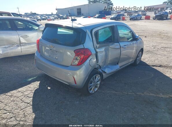 KL8CD6SA2LC474148 2020 CHEVROLET SPARK Silver Trasero derecho