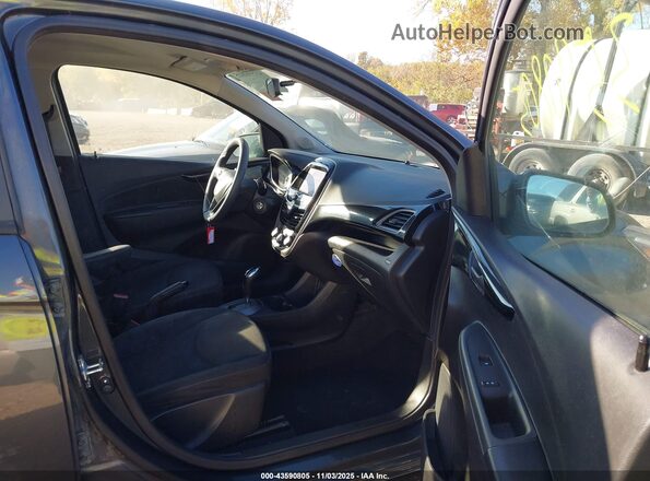 KL8CD6SA4MC714804 2021 CHEVROLET SPARK Gray Вид салону спереду