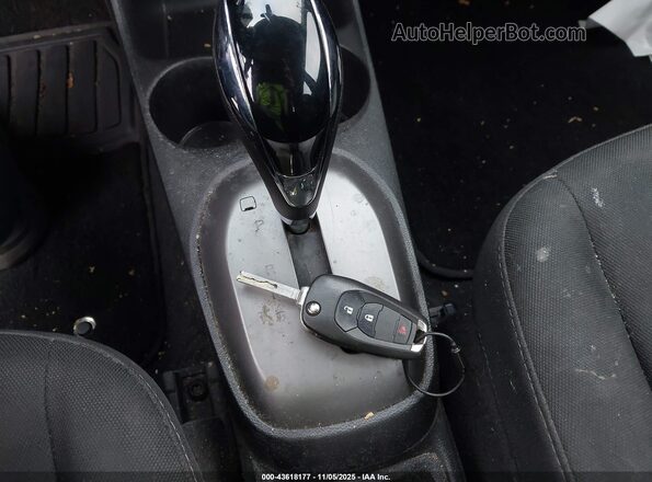 KL8CD6SA6MC731829 2021 CHEVROLET SPARK Gray 