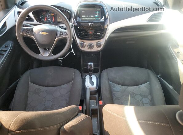 KL8CD6SA7JC475793 2018 CHEVROLET SPARK White Вид панелі приладів