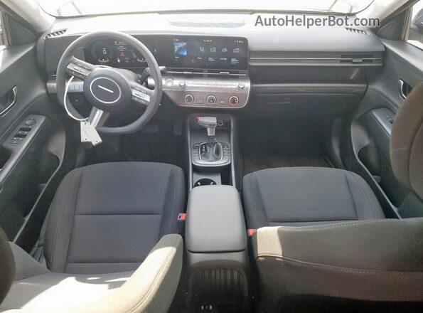 KM8HA3AB1TU359934 2026 HYUNDAI KONA Gray Vista del salpicadero