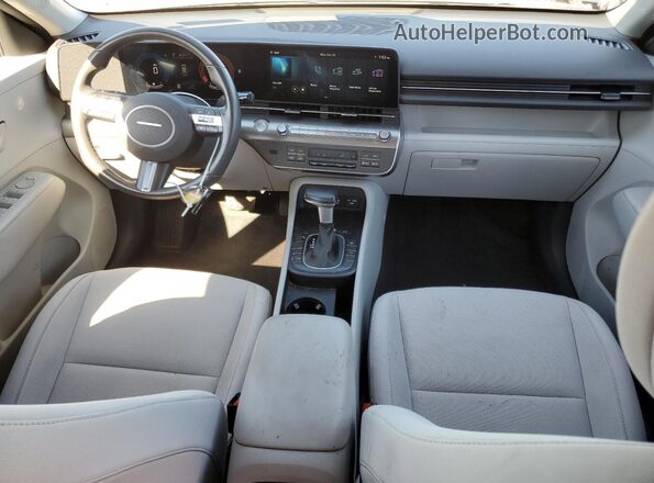 KM8HB3AB2RU135206 2024 HYUNDAI KONA Gray Widok deski rozdzielczej