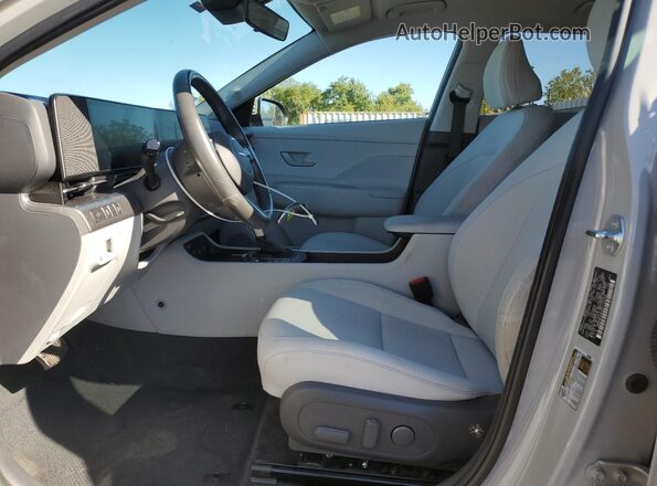 KM8HB3AB2RU135206 2024 HYUNDAI KONA Gray Widok wnętrza z przodu