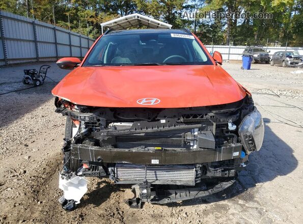 KM8HE3A32RU106952 2024 HYUNDAI KONA Orange Widok z przodu