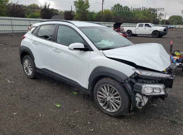 KM8K2CAA7LU528526 2020 HYUNDAI KONA White Передня права чверть