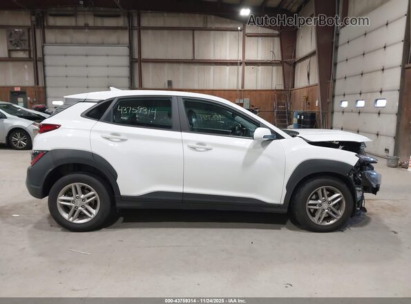 KM8K2CAB5NU818355 2022 HYUNDAI KONA Белый Вид задней части салона