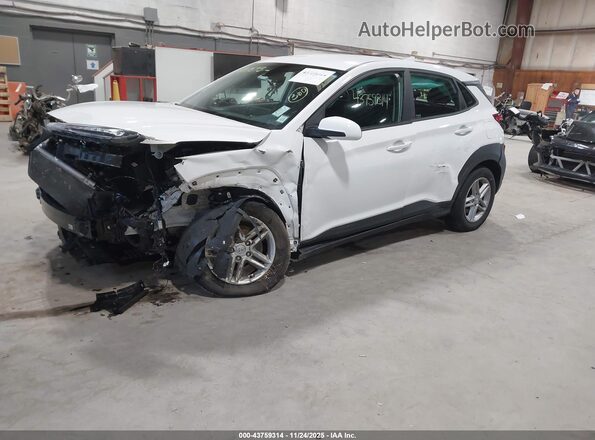 KM8K2CAB5NU818355 2022 HYUNDAI KONA Белый Передняя левая четверть