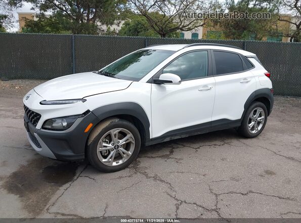 KM8K6CAB5PU983779 2023 HYUNDAI KONA White Передня ліва чверть