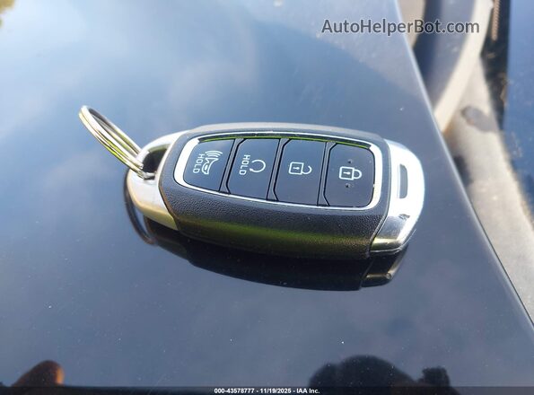 KM8K6CAB7NU756378 2022 HYUNDAI KONA Черный Вид панели приборов