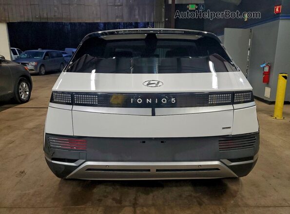 KM8KMDAF2NU086107 2022 HYUNDAI IONIQ White Vista trasera