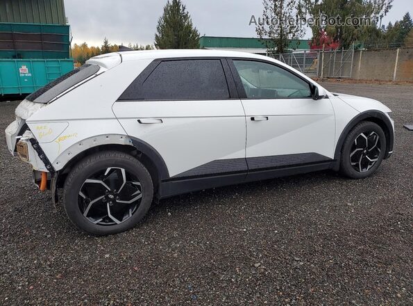 KM8KNDAF2PU169374 2023 HYUNDAI IONIQ White 