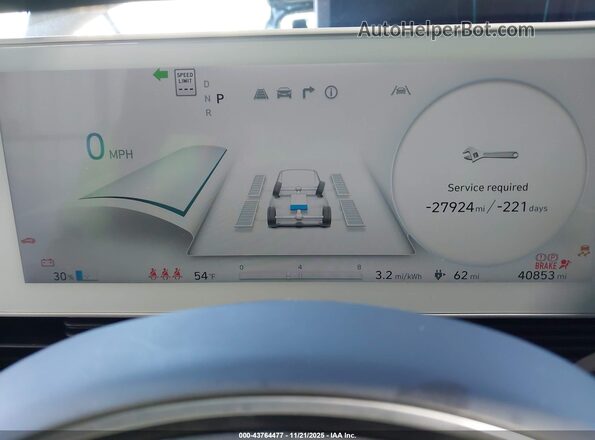 KM8KNDAF7PU175946 2023 HYUNDAI IONIQ 5  Widok tylnych siedzeń