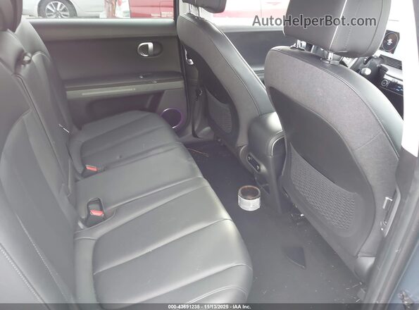 KM8KNDAF7PU206192 2023 HYUNDAI IONIQ 5 Blue VIN sticker view