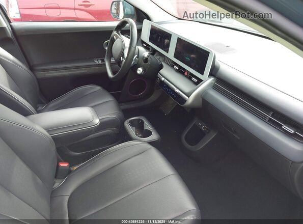 KM8KNDAF7PU206192 2023 HYUNDAI IONIQ 5 Blue Front interior view