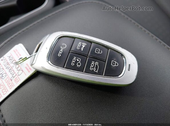 KM8KNDAF7PU206192 2023 HYUNDAI IONIQ 5 Blue Dashboard view