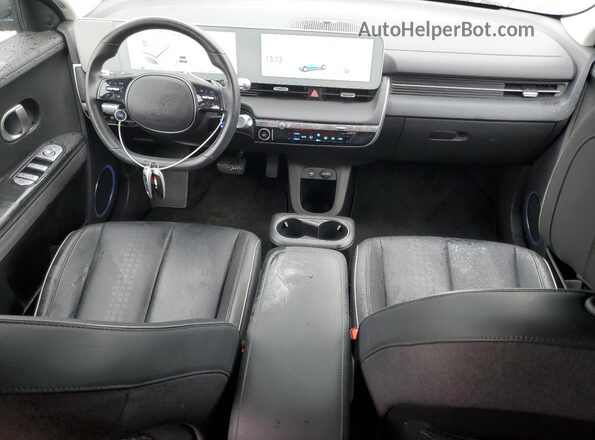 KM8KNDAFXPU201505 2023 HYUNDAI IONIQ Charcoal Widok deski rozdzielczej
