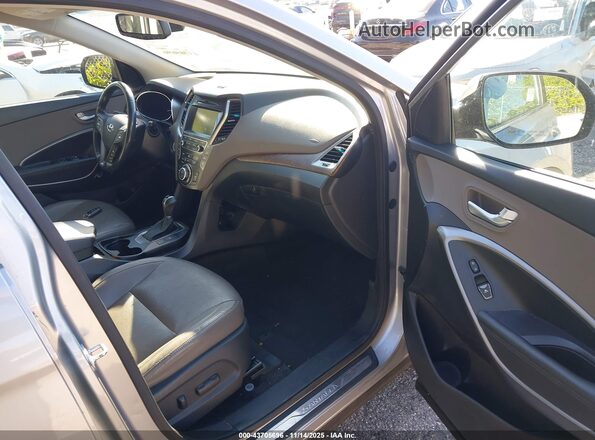 KM8SN4HF8KU307367 2019 HYUNDAI SANTA FE XL Silver Вид салону спереду